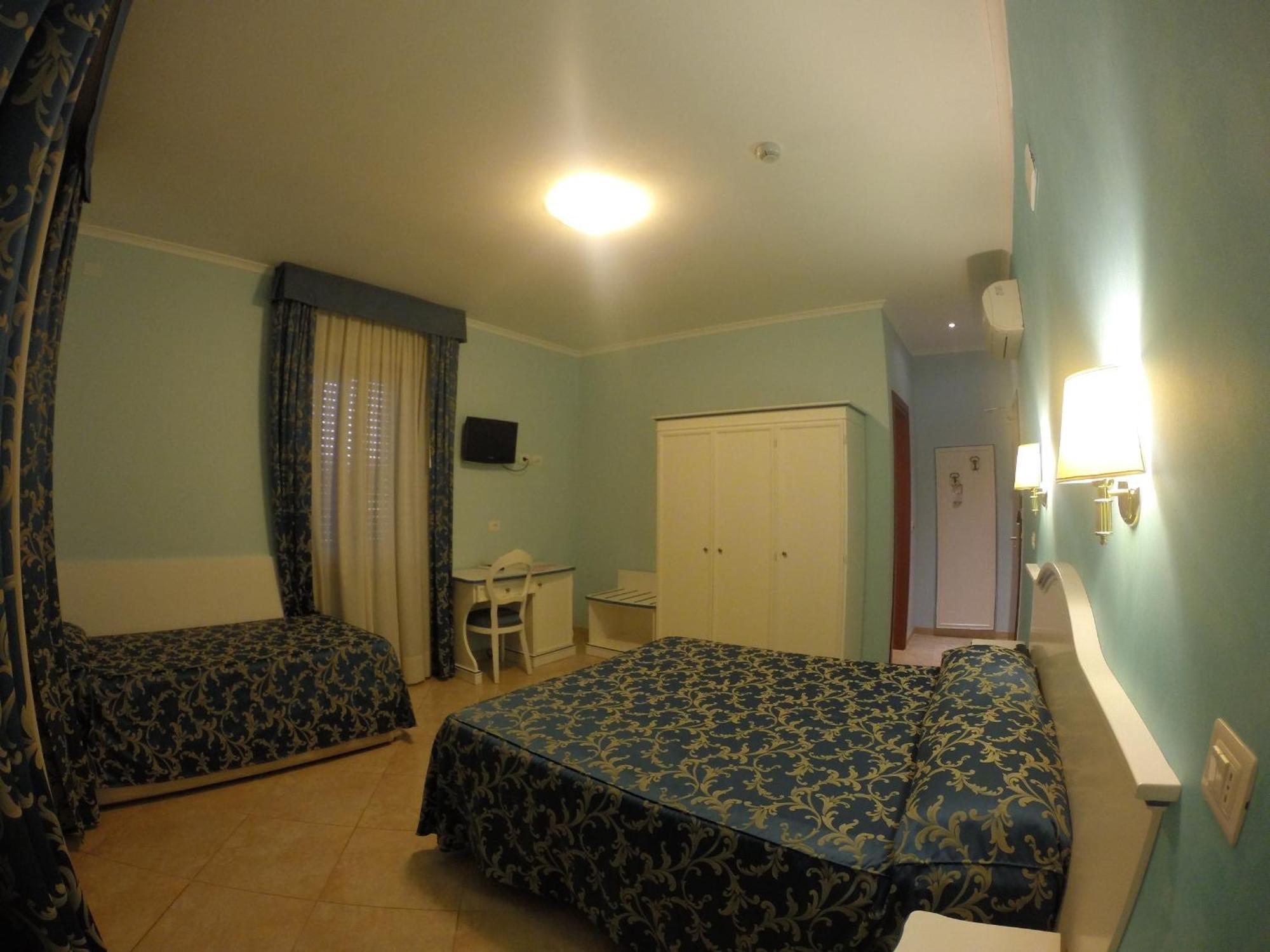 Aquila Hotel